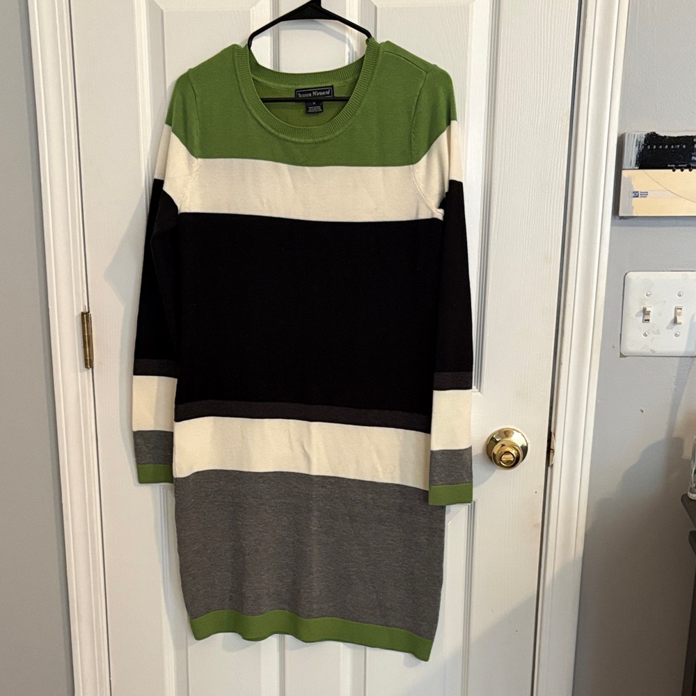 Jessica Howard Green and Black Striped Long Sleeve Dress